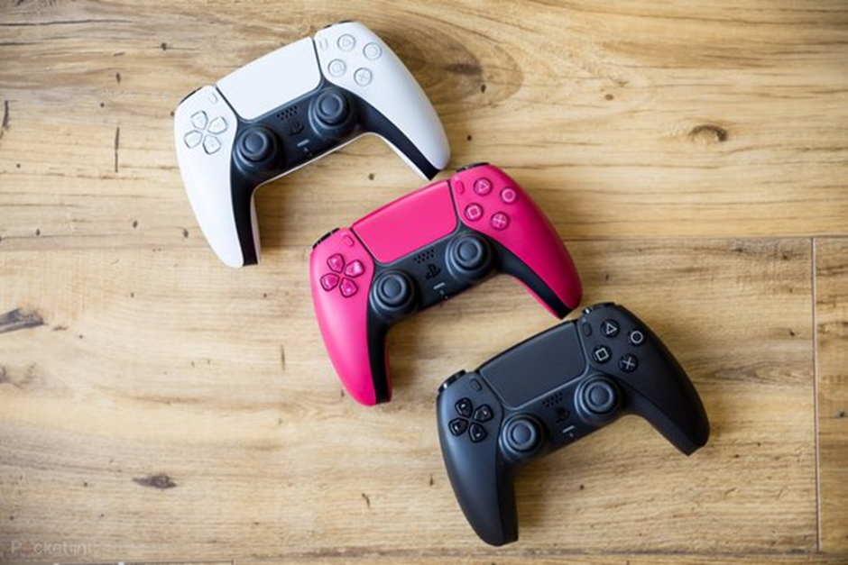 PS5 Controllers