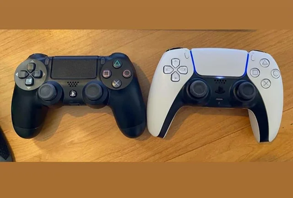 PS4 Controller vs PS5 Controller